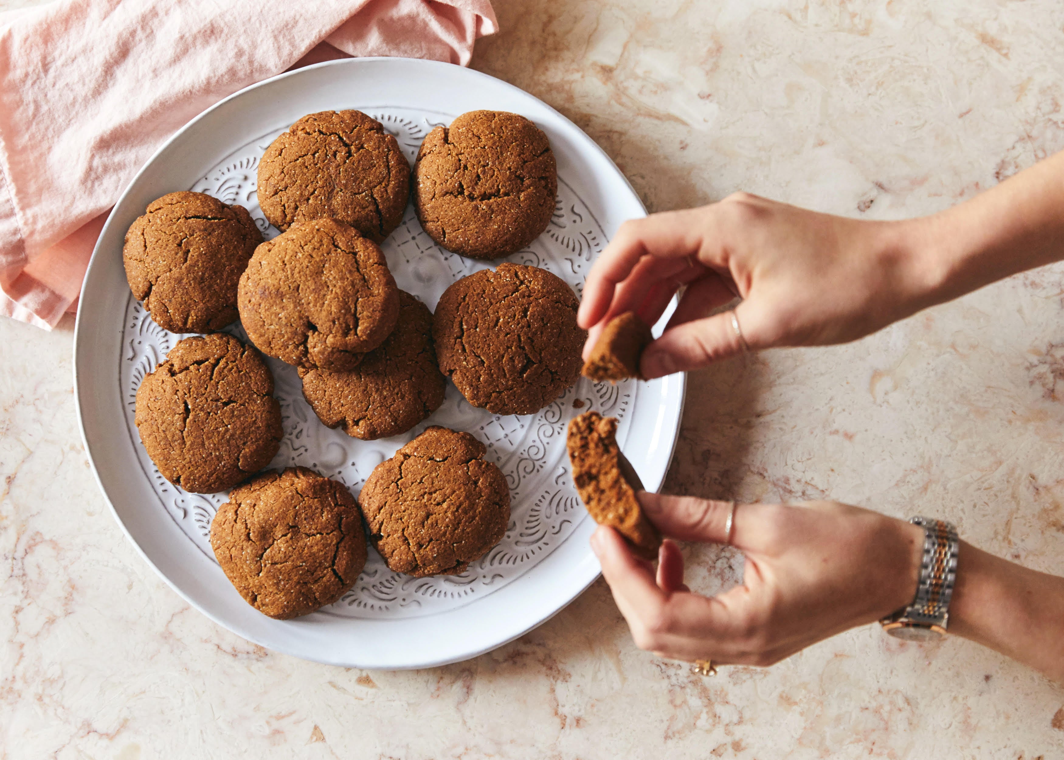 HEALTHY HEDONISM: Gingersnaps & Walnut Milks